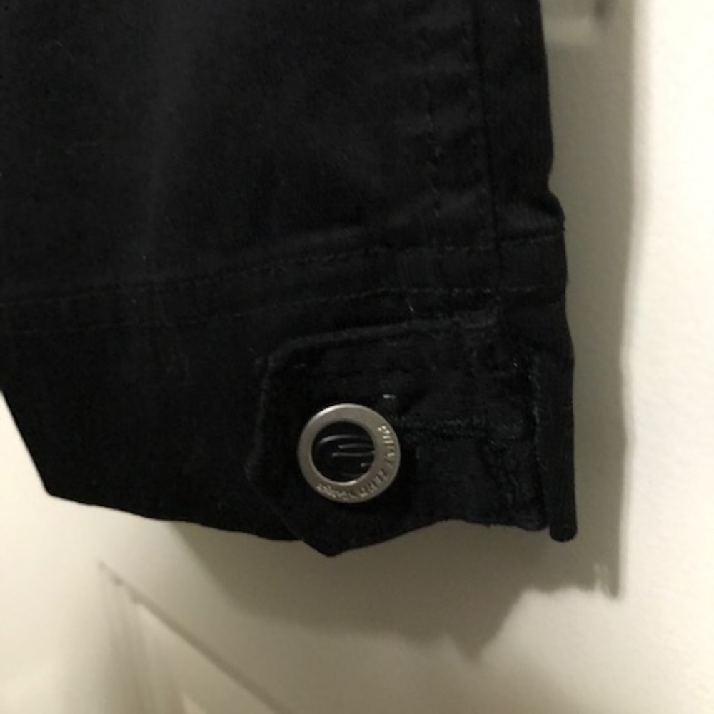 Point Zero capris - Picture 5 of 5